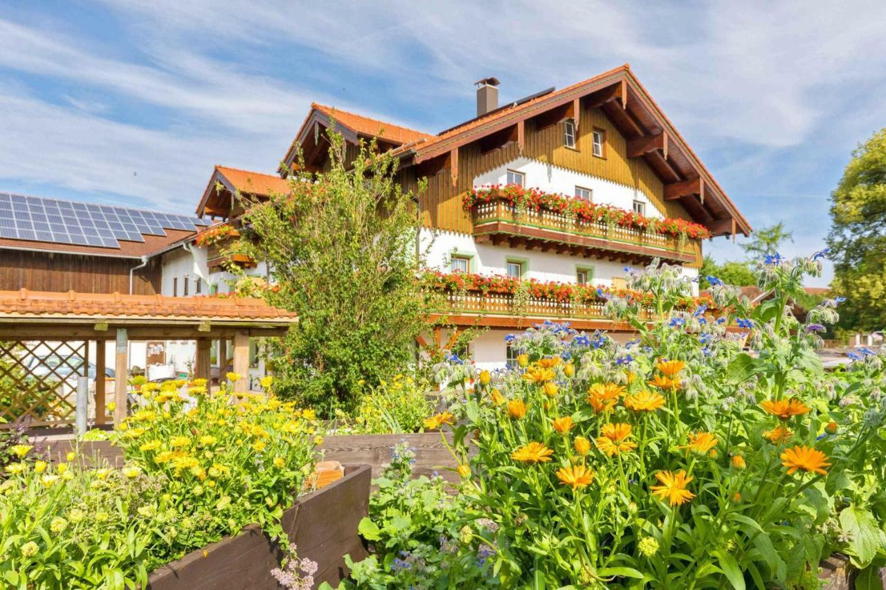 Апартаменты Edlmann-Hof Obing Экстерьер фото